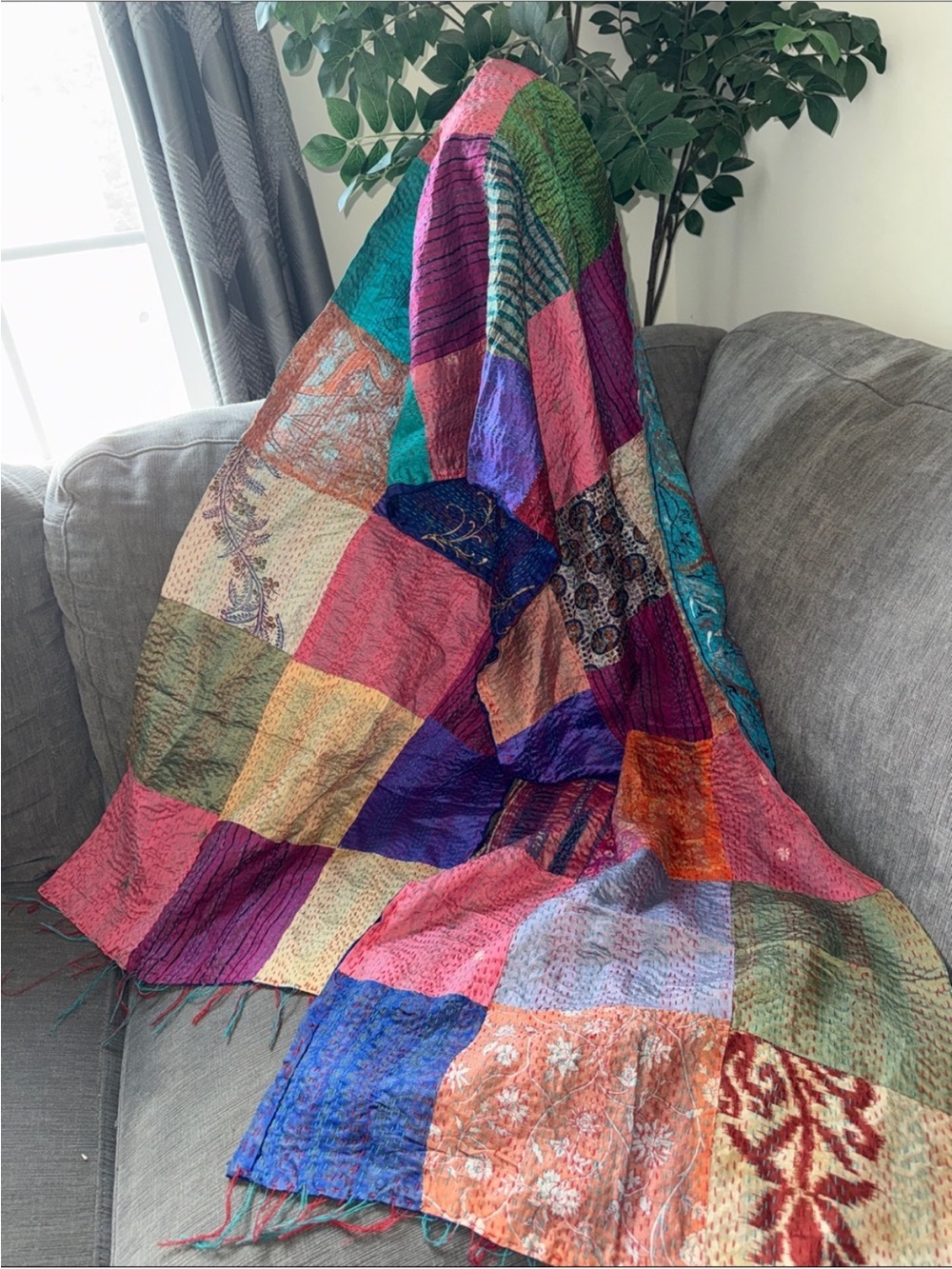 Colorful silk Patchwork Kantha scarf NWOT - Picture 3 of 5